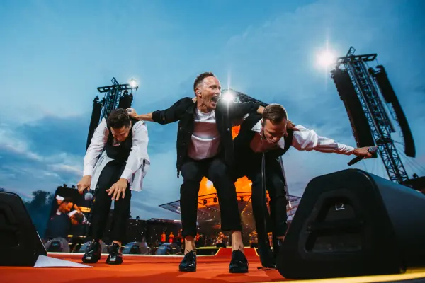 Krists Luhaers — Fotogrāfs, Rīga