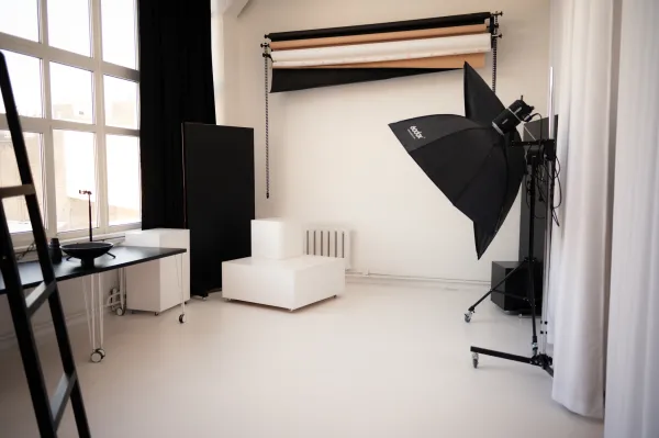 Telpa Kosmoss - fotostudija Rīgā — Studija, Rīga